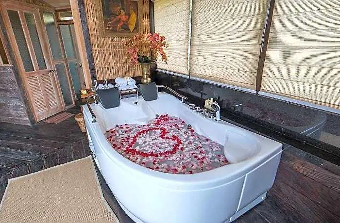 Heaven Luxury Hotel